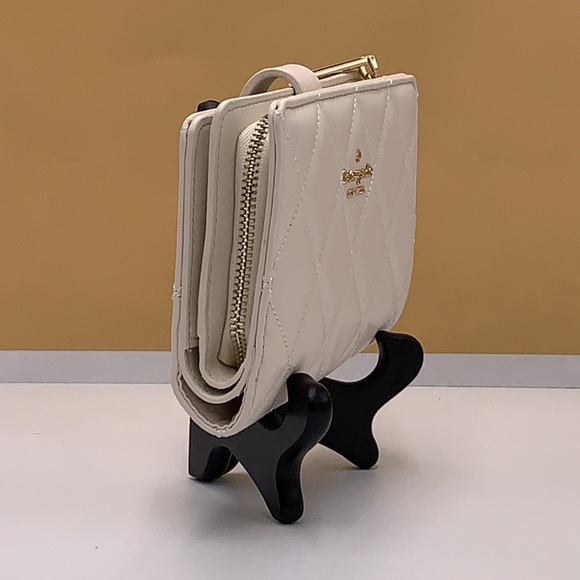 KATE SPADE Carey Medium Compact
Bifold Wallet Parchment Color - Picture 4 of 15